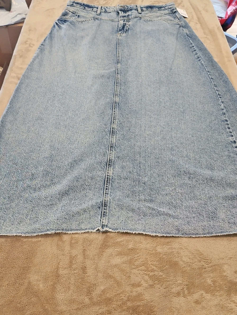Free People Come As You Are Denim Jean Skirt - Picture 2 of 13
